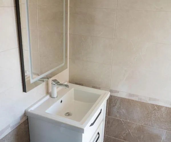 Speranza 2 Apartment Krk Town